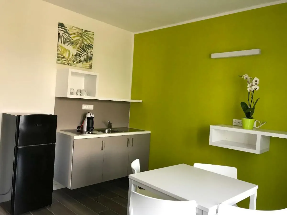 بسكييرا ديل غاردا B&B Alma Garda Lake 3*, بسكييرا ديل غاردا إيطاليا