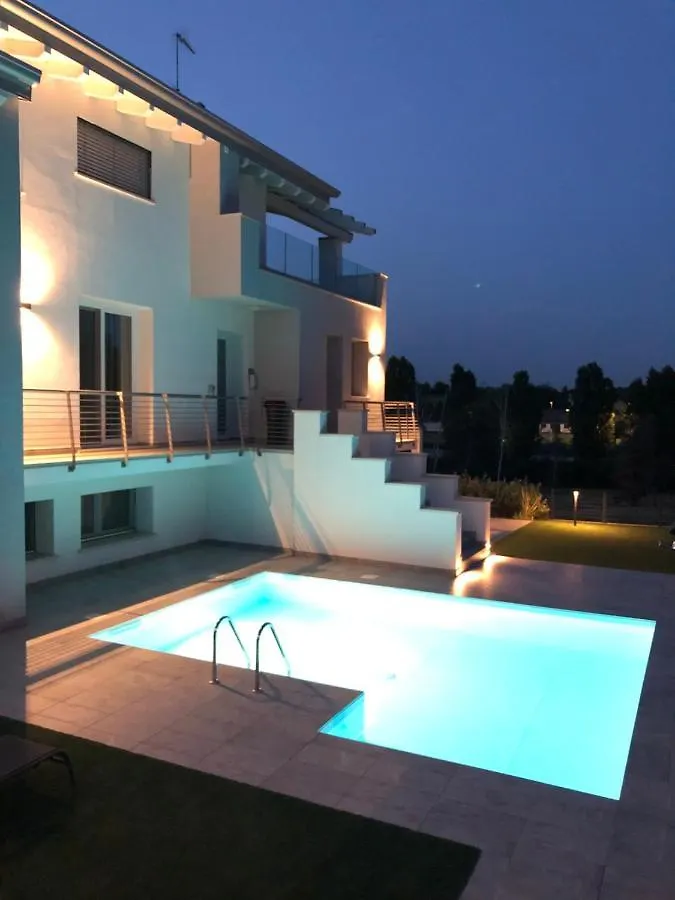 B&B Alma Garda Lake Peschiera del Garda Bed & Breakfast