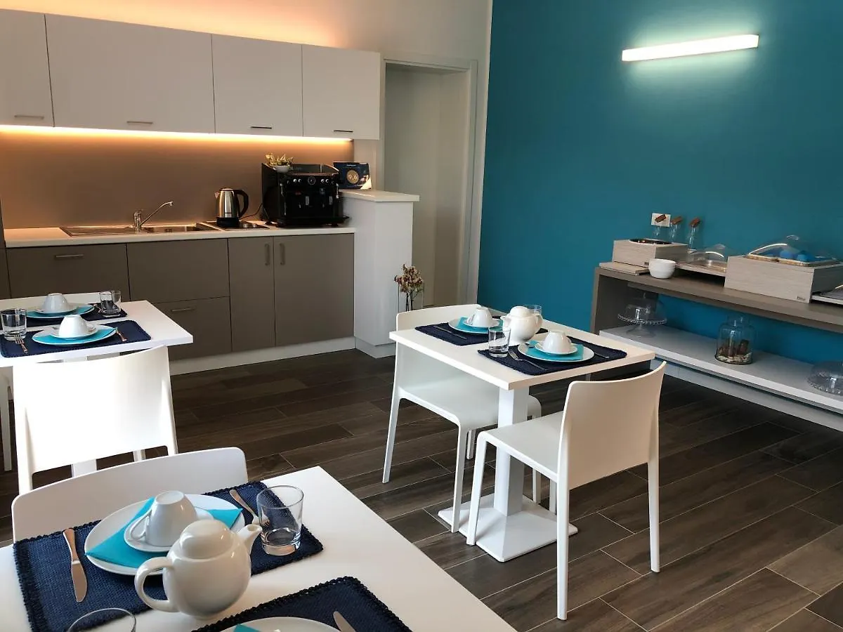 B&B Alma Garda Lake Peschiera del Garda 3*,  Italia